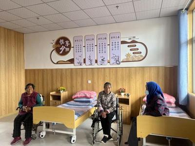 青島市200處社區(qū)(村)養(yǎng)老服務(wù)站集中開業(yè)，養(yǎng)老服務(wù)網(wǎng)絡(luò)再升級(jí)